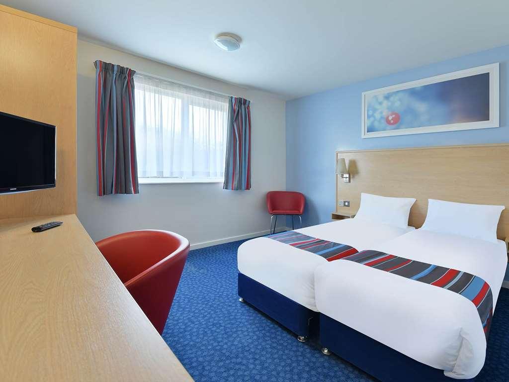 Travelodge Ely Pokój zdjęcie